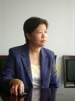 開幕式結(jié)束之后孫總接受濟(jì)南媒體采訪 開幕式結(jié)束之后孫總接受濟(jì)南媒體采訪