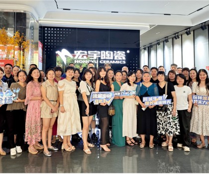 全國“宏宇玩家”搶先入局！高端玩家點(diǎn)燃各地新零售高端局