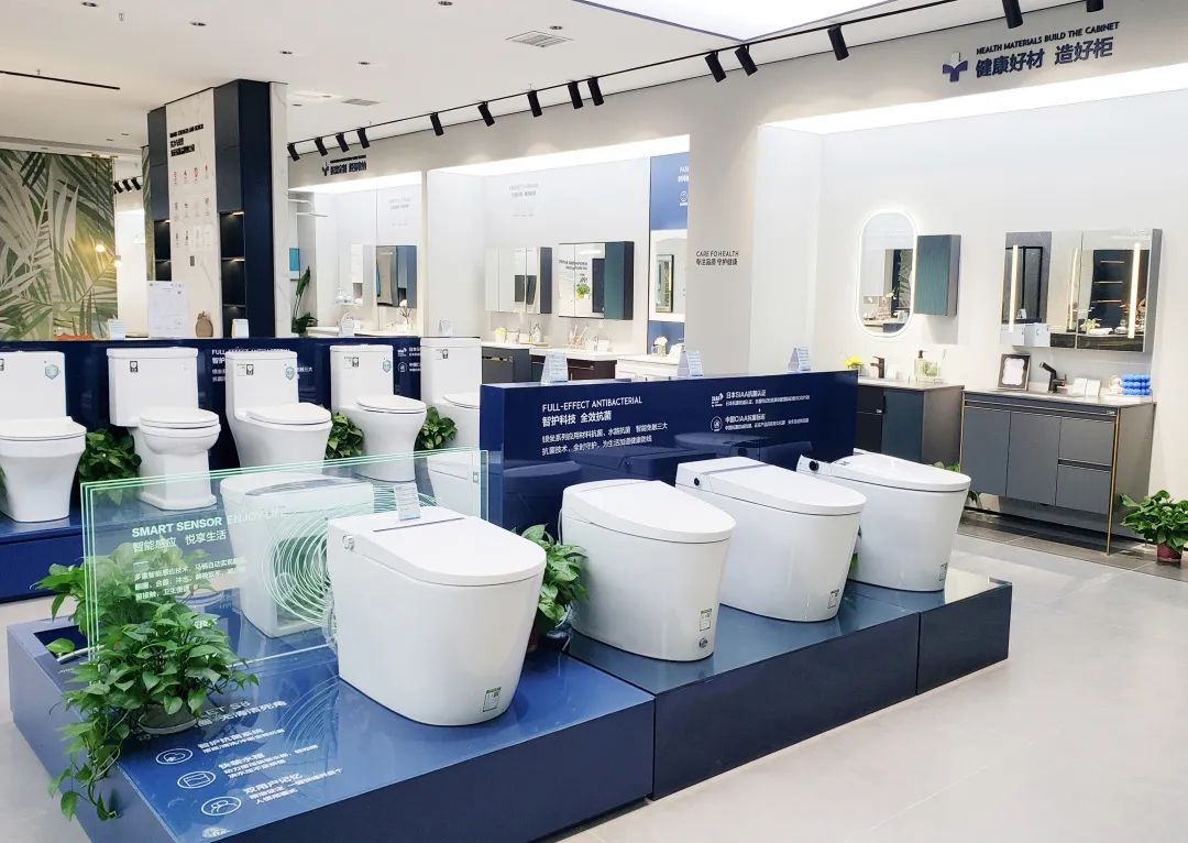 2022優(yōu)秀店面｜健康美學(xué)空間，詮釋產(chǎn)品與人的藝術(shù)交互3.jpg