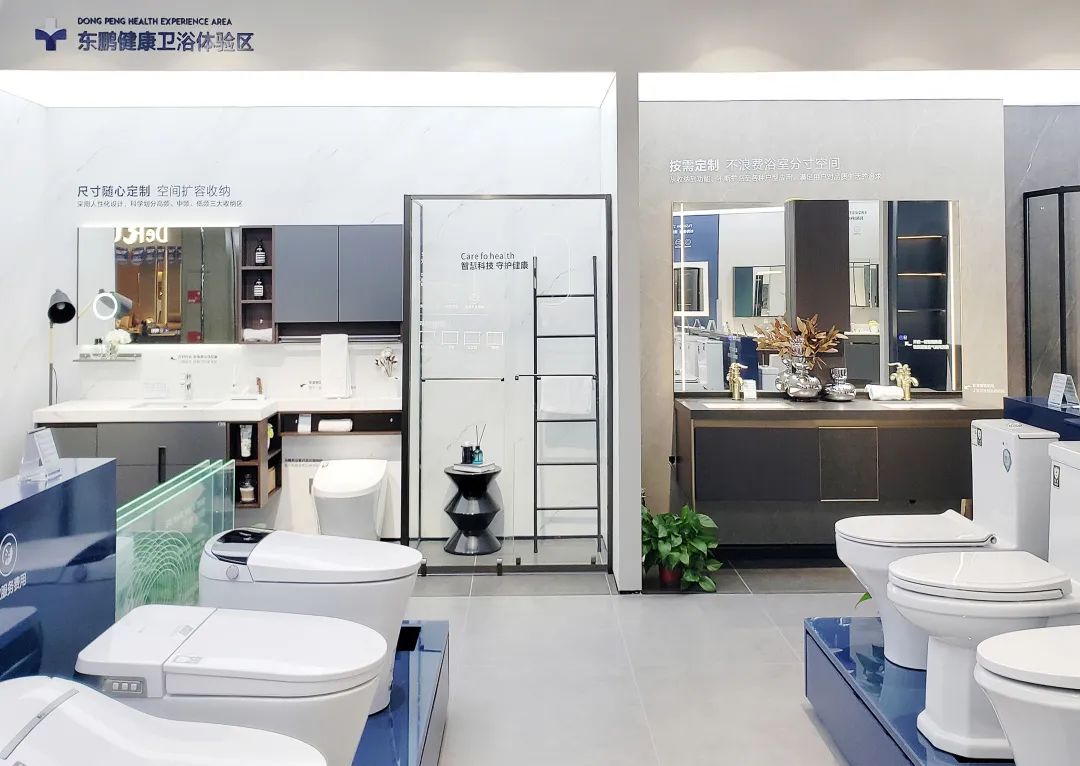 2022優(yōu)秀店面｜健康美學(xué)空間，詮釋產(chǎn)品與人的藝術(shù)交互4.jpg